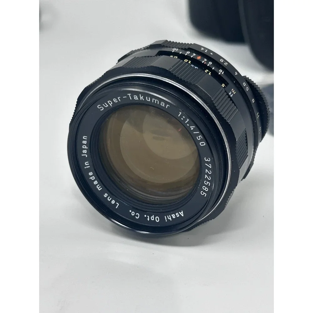 Asahi Pentax Spotmatic SP 35mm SLR‎ Camera Super-Takumar 50mm f1.4 Lens Flash